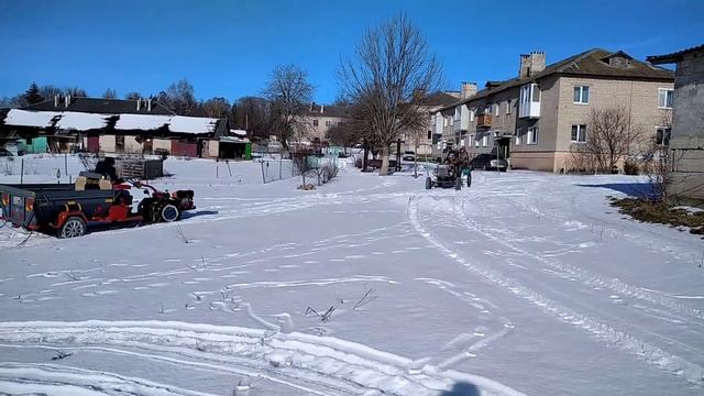 Мотоблок МоторСич застрял в снегу