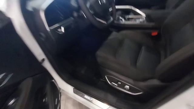 GEELY - цены в августе 2023г. у официального дилера. Ощущение, что зашел в салон ПОРШЕ!!! ???