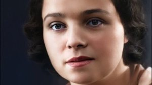 8 женщин Сергея Есенина. Нейросеть оживила фото возлюбленных поэта.