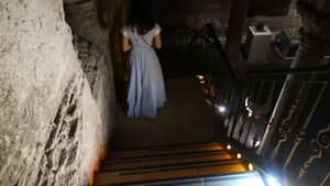 Бесплатная цистерна в Стамбуле спрятанная под магазином ковров Nakkas - Oriental Rugs & Textiles