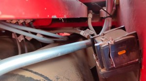 Сломал датчик положения полурамы РСМ 2375. Экспериментальное поле безотвальной обработка.