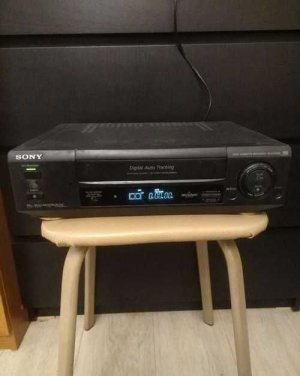 Видеомагнитофон SONY slv-e160ee