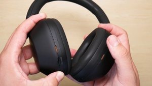 How to Pair Sony WH-1000XM5 Headphones | Sony XM5 Headphones Pairing Tutorial | Featured Tech (2022