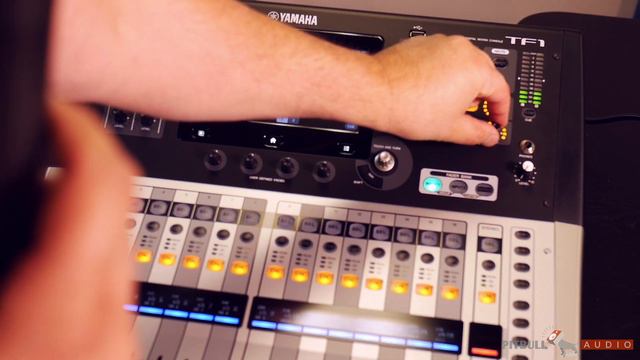 Yamaha TF1 16 Channel Digital Mixer | Part 4 - Effects смотреть онлайн
