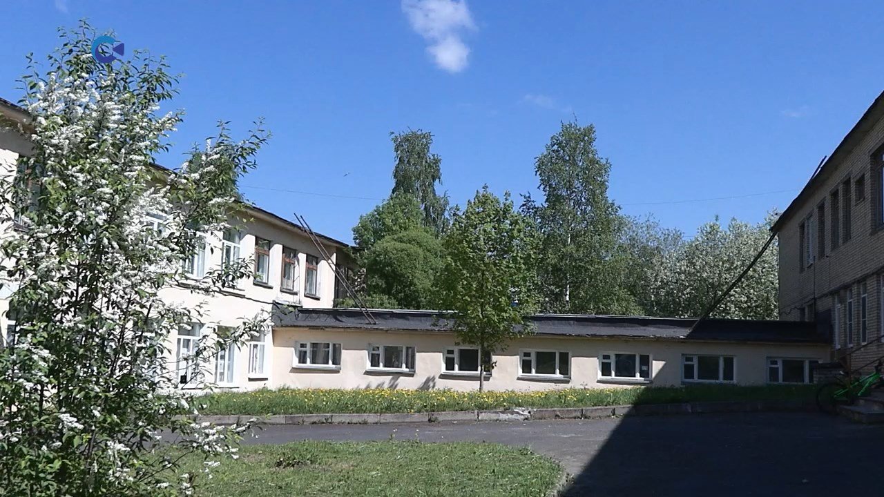 Прокуратура Карелии оценила ход ремонтных работ в Кондопожской школе искусств