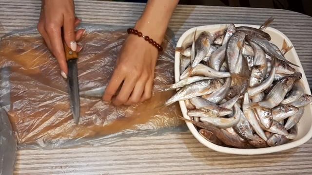 #рыба #барабуля #готовимрыбуморскую КУПИЛА ЧЕРНОМОРСКУЮ РЫБКУ БАРАБУЛЮ 22 июня 2020 г. смотреть онлайн