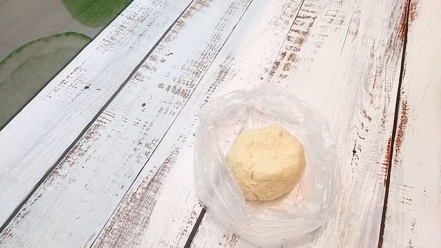 Обалденное слоеное печенье всего из трех ингредиентов/Разлетается как семечки, одной порции мало.