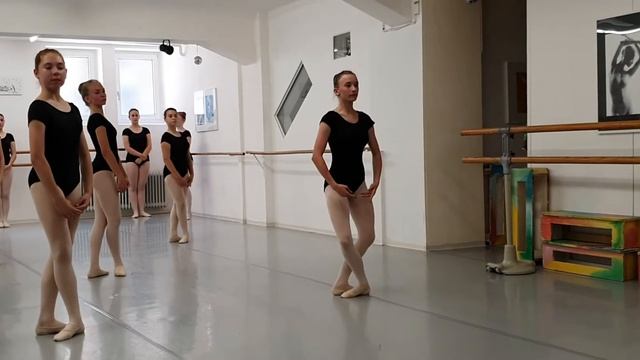 24.07.20 Открытый урок Середина Танцевальная школа Натали Штутгарт Германия смотреть онлайн