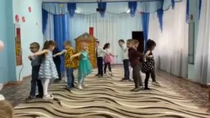 Танец для мам "Самая лучшая мама Земли..." (старшая группа). г. Иваново, Детский сад №191