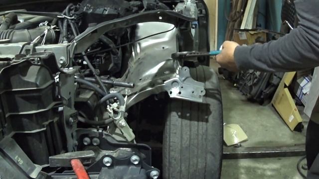 Кузовной ремонт лексус.  Lexus NX скользящий удар