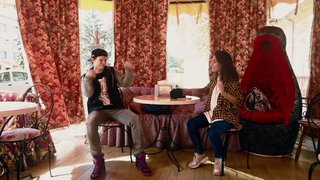 Sergey Gorbovskiy & Anna Grotesque | Тати feat. Баста - Шар смотреть онлайн