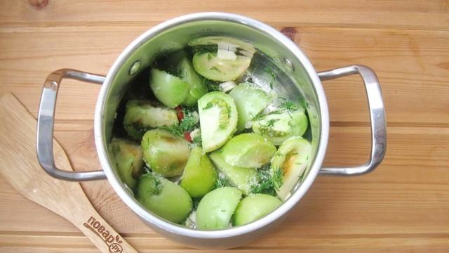 Зеленые помидоры дольками на зиму