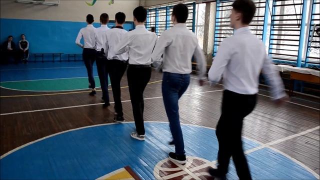 10-Б Строевая подготовка смотреть онлайн