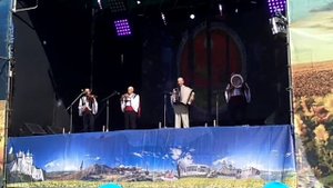 Малоянисоль. Мега Йорты 2017. Народный греческий ансамбль "Пирнешу Астру"