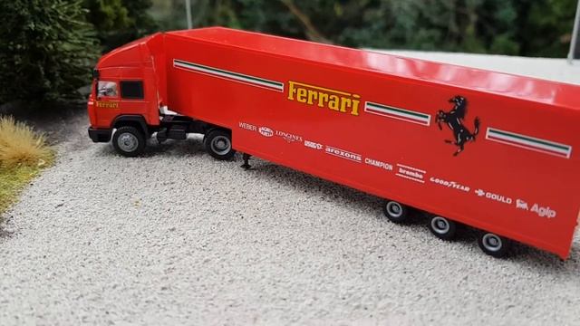 Iveco TurboStar Ferrari Race Team F1 1:87 H0 смотреть онлайн