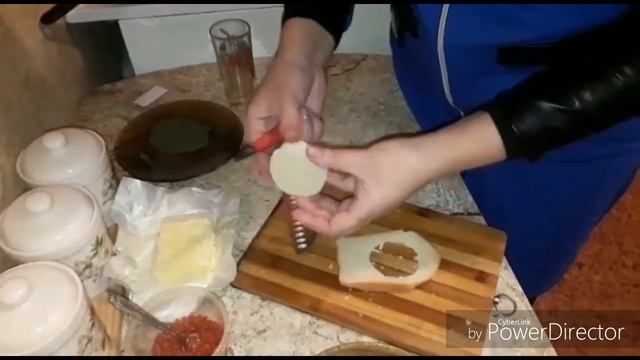 Как оформить бутерброды с икрой