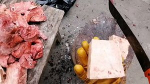 Подготовка вымя и легких для корма собакам .