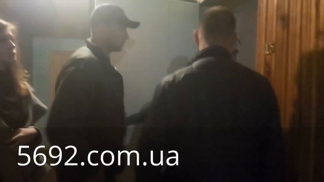 Возмущение общественности в Заводском суде Каменского (21.10.2016)
