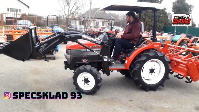 Минитрактор MITSUBISHI с погрузчиком. смотреть онлайн