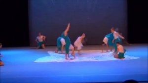 Танец с большим шарфом.Dance with a big scarf.