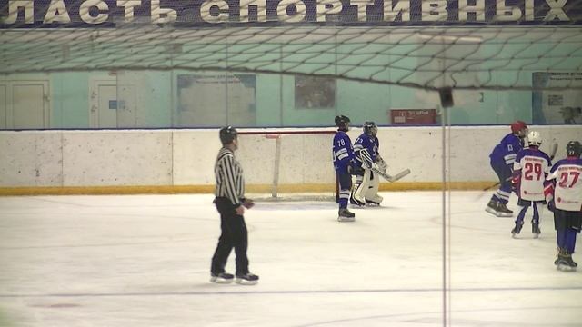 Динамо_Бобров_1й пер_наши ворота смотреть онлайн