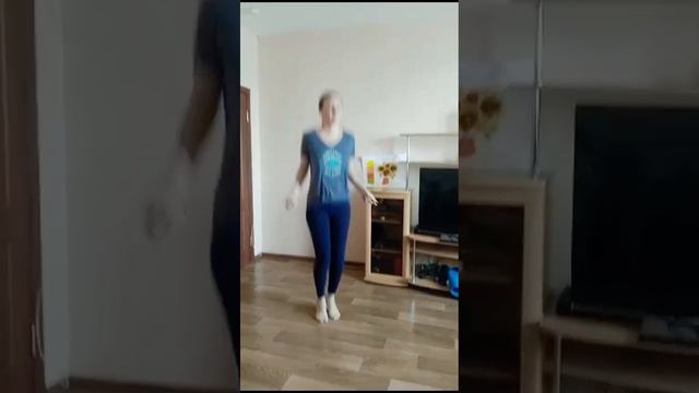 ✔️ сегодня скакалка по плану