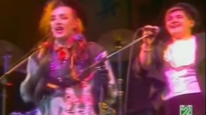 Culture Club - Karma Chameleon Live 1983