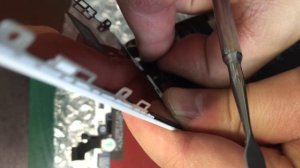 подключение шлейфа дисплея IPhone к плате