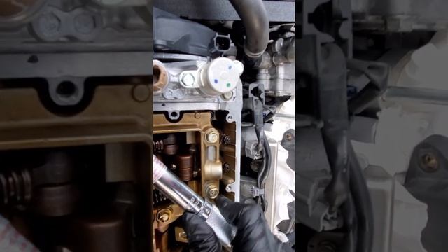 How to fix leaking front spool valve (VVT solenoid) on Honda 3.5L V6 engine. Accord & Odyssey Part смотреть онлайн