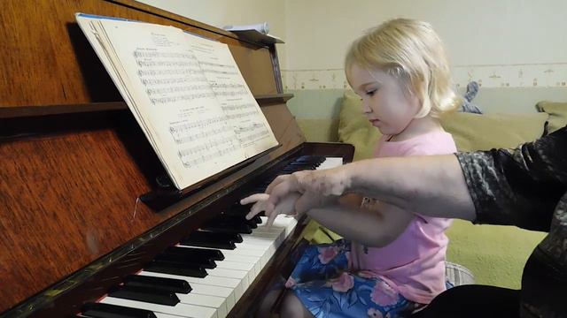 Ярослава Лемешкина, 3 года. Сольфеджирование (открытый урок)