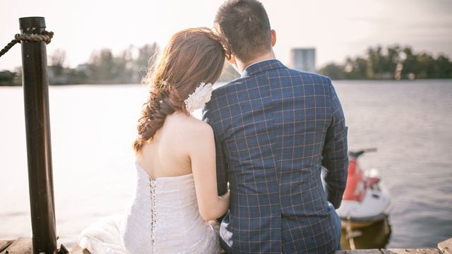 Михаил Лабковский Нужно ли вступать в брак и создавать семью в современном мире смотреть онлайн