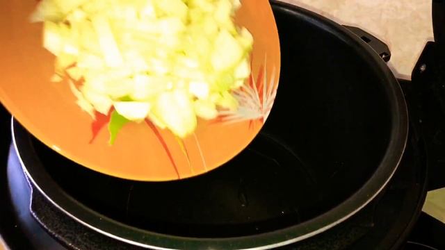 ГОРОХОВЫЙ СУП (без замачивания) с копчеными рёбрышками в мультиварке-скороварке