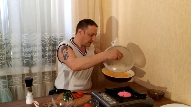 Как приготовить вкуснейший французский омлет. смотреть онлайн