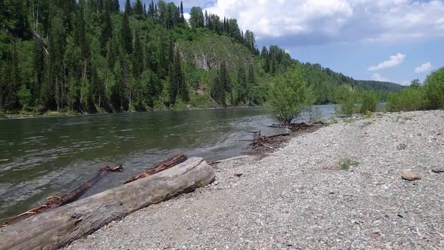 Горная река Бия, гостиница "Урочище Сайкол" смотреть онлайн