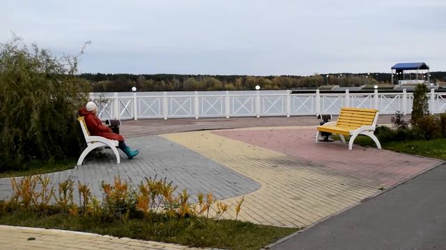 ОСЕННЕЕ | Прогулка, город Спутник смотреть онлайн