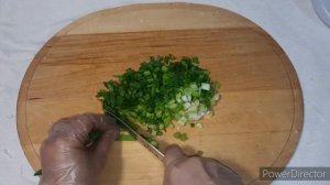 Салат из свежей капусты с семечками / витаминный салат из свежей капусты.