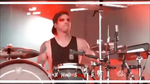 josh dun drumming ;)) смотреть онлайн