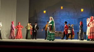 Соперничество Кабато и Ханумы перерастает в настоящую драку... Фрагмент спектакля "Ханума"