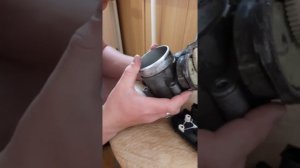 чистим дросельную заслонку УАЗ Патриот 2009 года
