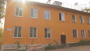 В Серпухове на улице Калинина фасады домов окрасили в яркие тона