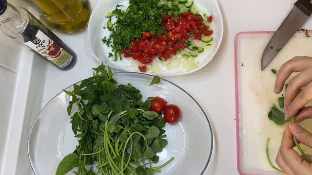 TAM BİR YAZ SALATASI TARİFİ 😍👌🏼Semizotu Salatası Tarifi - Salata Tarifleri - Çiçekintarifleri