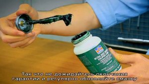 Как смазывать пластиковые окна, и нужно ли это делать