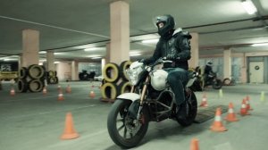 Джимхана для начинающих мотоциклистов в мотошколе Projectmoto.