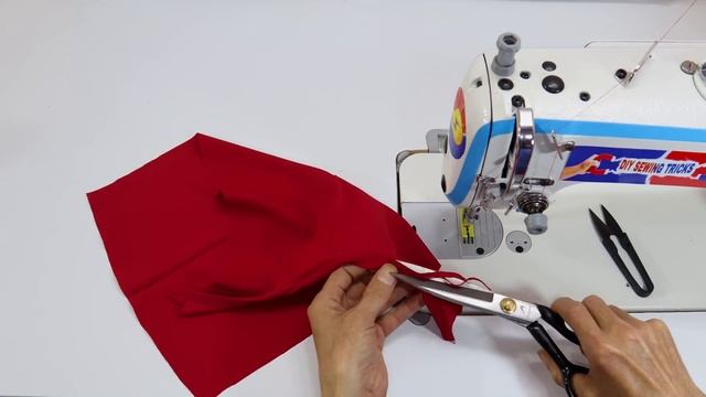 Tips and Tricks Sewing Lovers/ Pintucks Neck Designs With Cutting and Sewing/ Basic Sewing Techniqu смотреть онлайн