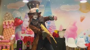 Оригинальный фокусник на праздник, свадьбу, юбилей и корпоратив в Москве - Безумный шляпник