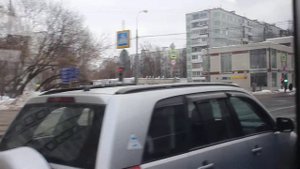 По окрестностям станции метро "Домодедовская" - едем по улице Генерала Белова