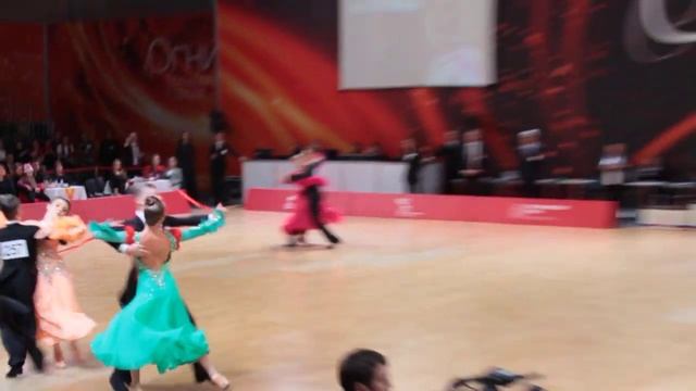 Финал Юниоры 2 быстрый фокстрот, Огни большого города 2019, смотреть онлайн