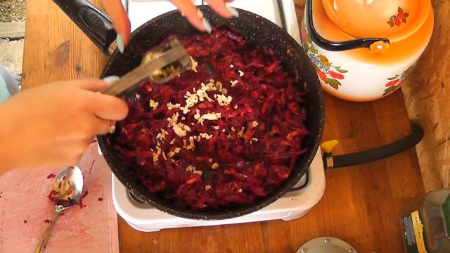 БОРЩ В КАЗАНЕ НА КОСТРЕ / BORSCH IN KAZAN ON THE CRAFT смотреть онлайн
