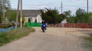 Новички на мотоцикле! Мы катаемся на сузуки GSX R 600!