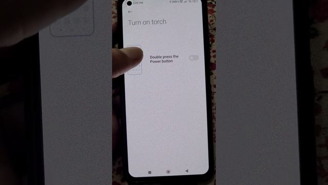 Power button se torch on kaise kare | Power button se flashlight off kaise kare смотреть онлайн